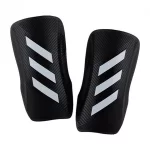 Щитки футбольные Adidas Tiro Club GI6386, размер L