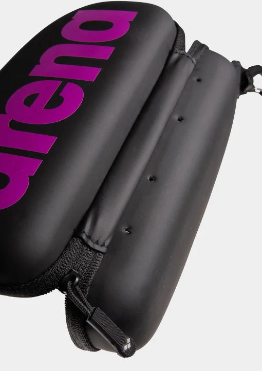 Чохол для окулярів Arena GOGGLE CASE чорний, пурпурний Уні OFSM