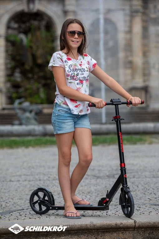 Міський самокат Schildkröt City Scooter Street Master 200mm Red чорно-червоний Уні Max:100 кг