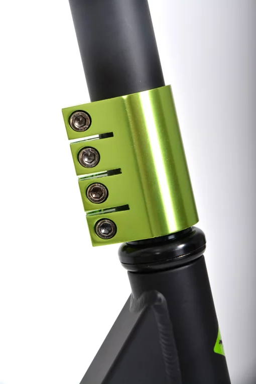 Самокат трюковий Schildkröt Kickless Forest чорно-зелений Уні Max:100 кг