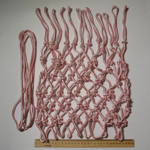 Баскетбольна сітка, шнур діаметром 6,5 мм. (стандартна) біла з червоним відтінком 10117