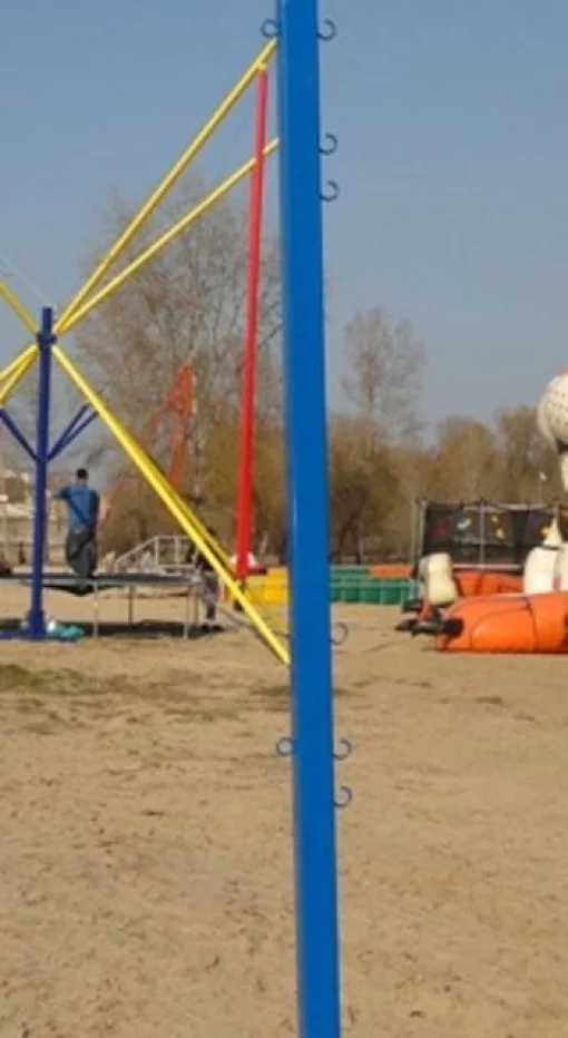 Стійки універсальні для волейболу та бадмінтону SS00040