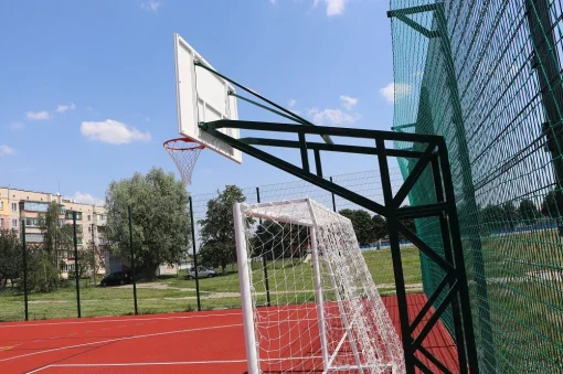 Баскетбольна стійка на чотирьох опорах SS00618