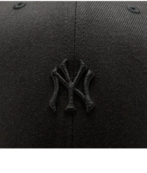 Кепка 47 Brand DP NEW YORK YANKEES BASE RUNNE чорний Уні OSFM