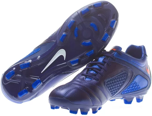 Бутси Nike CTR360 LIBRETTO II FG 40 (25 см)