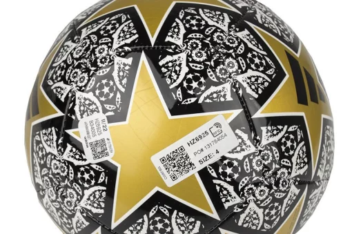 Футбольний м'яч Adidas 2023 UCL Istanbul Club HZ6925, розмір 4