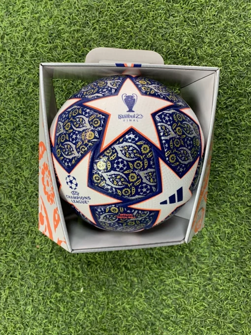 Футбольний м'яч Adidas 2023 UCL Istanbul OMB (FIFA QUALITY PRO) HU1576