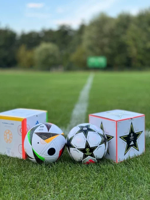 Футбольний м'яч Adidas UCL League Box JG8778 (Champions League 24/25) розмір №5