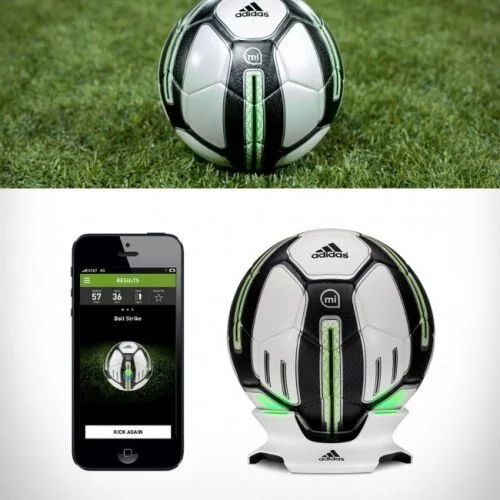 Футбольний м'яч Adidas miCoach Smart Ball (Розумний м'яч)