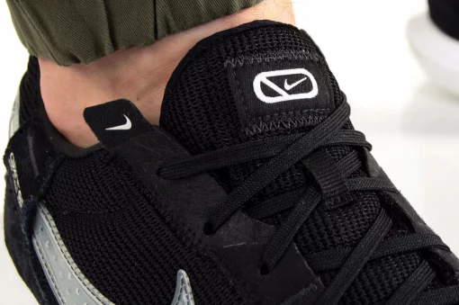 Футзалки Nike Streetgato IC DC8466-010, розмір 40.5 (26,0 см)