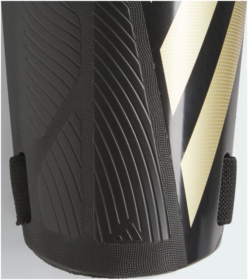 Щитки Adidas TIRO SG TRN чорний Уні L