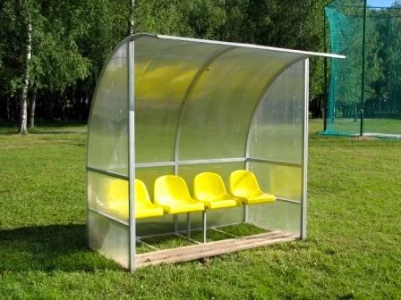 Кабінка для запасних гравців на 4 місця