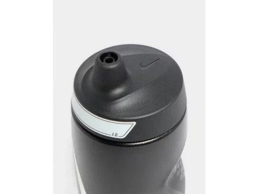 Пляшка NIKE REFUEL BOTTLE 18 OZ чорний, білий Уні 532 мл