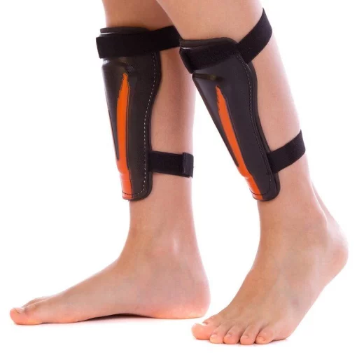 Щитки футбольні FB-624(M), розмір М