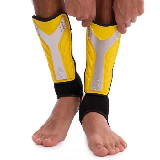 Щитки футбольні із захистом щиколотки FB-602P, розмір М